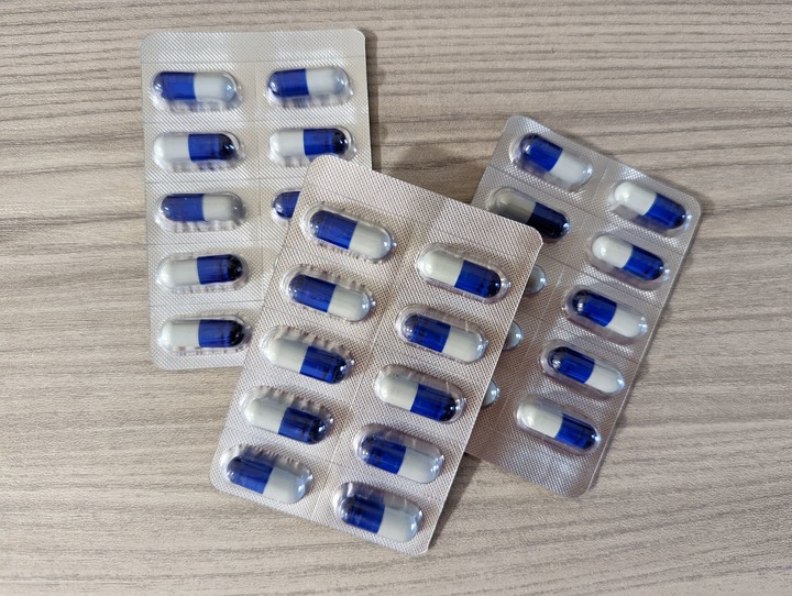 抗疫必需補充的維生素C、D、B群和鋅都有的膠囊!
