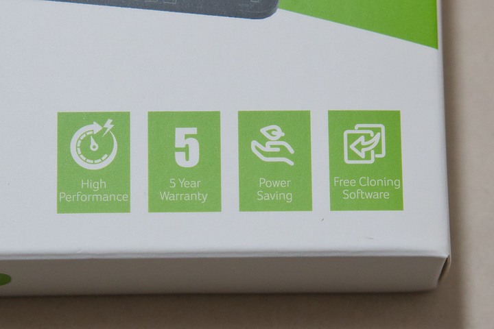 點我看大圖 美光顆粒的M.2-acer FA100 1TB