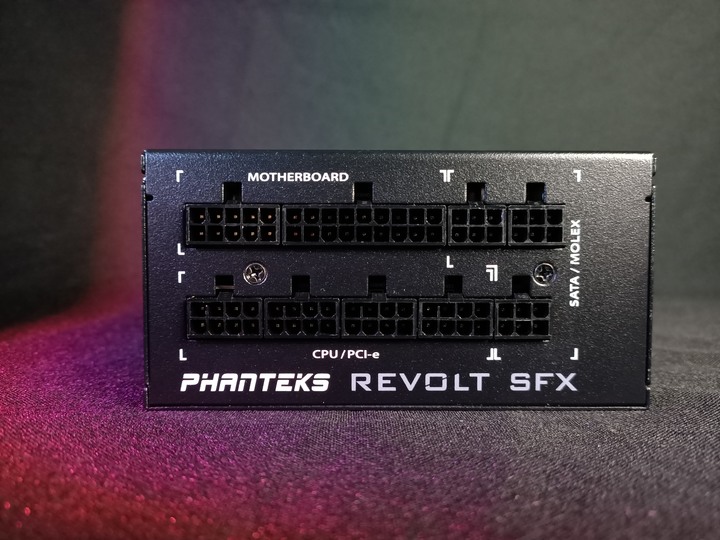 三種願望一次滿足 Phanteks Evolv Shift XT + Phanteks Revolt SFX金牌 650W 開箱評測