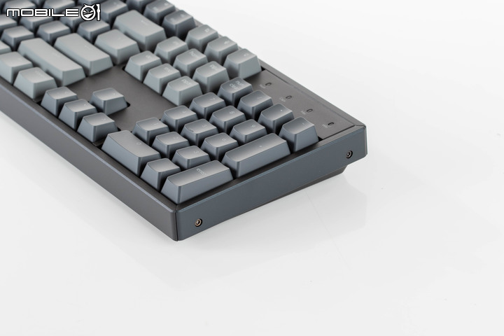 Keychron K10 全尺寸機械鍵盤開箱試用 瞄準專業工作取向的暢快敲擊選擇