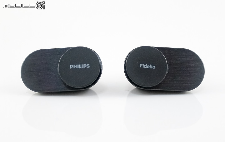 點我看大圖 【北極熊開箱】Fidelio 系列首款 TWS 耳機- Philips Fidelio T1