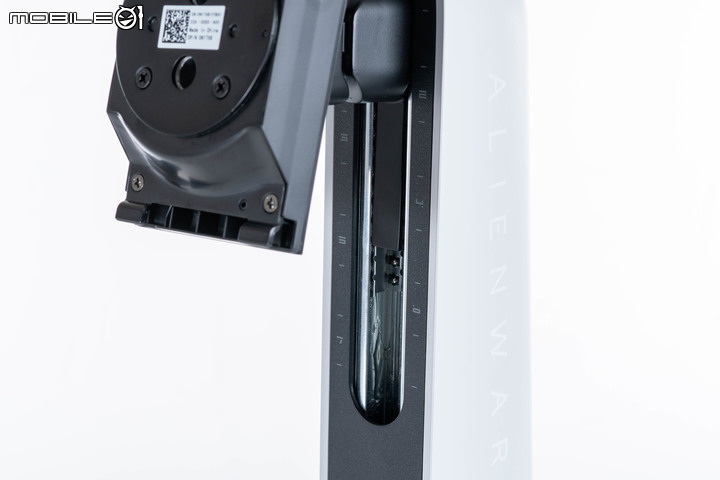Dell Alienware 34 AW3423DW QD-OLED 量子點電競曲面螢幕開箱試用 以頂尖畫質滿足玩家感受
