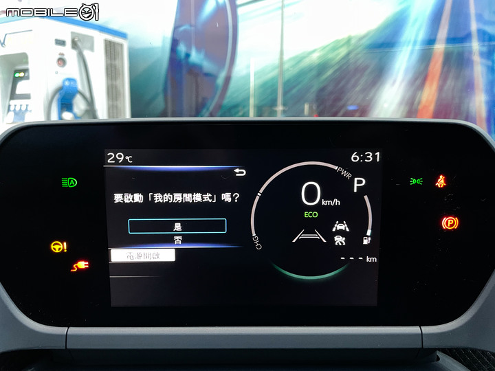 Toyota bZ4X 700公里長途試駕|加速、電耗完整測試;將化身電動車界的RAV4!