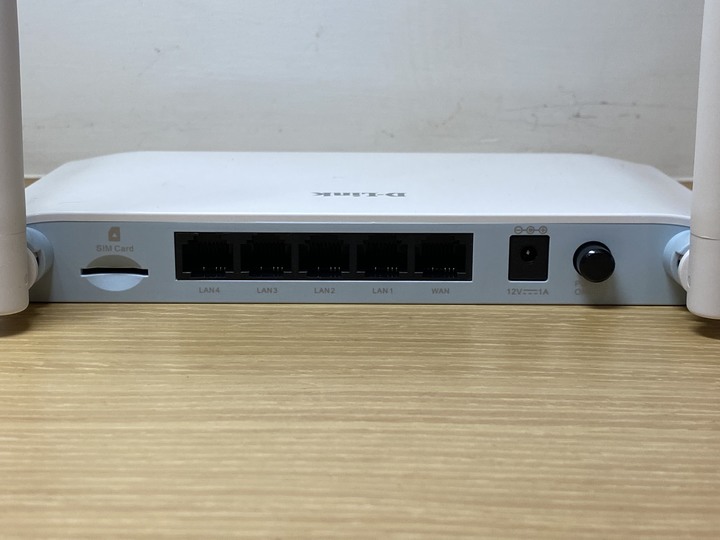 點我看大圖 D-Link G403 出遊外宿的最佳夥伴