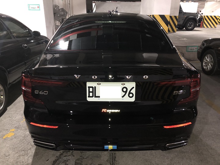 點我看大圖 末代雙出尾管---S60瑪瑙黑開箱&Polestar軟體性能優化