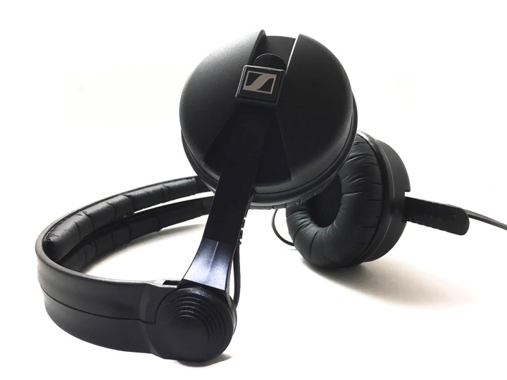 【R式分享】歷久彌新，超值經典的監聽代表—Sennheiser HD25