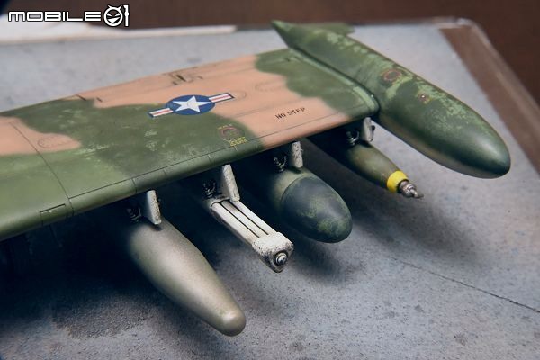 [模型製作記] 越戰怪怪機系列：A-37 蜻蜓