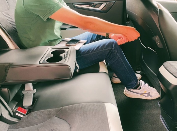 點我看大圖 Porsche Taycan與KIA EV6兩台電動車分享