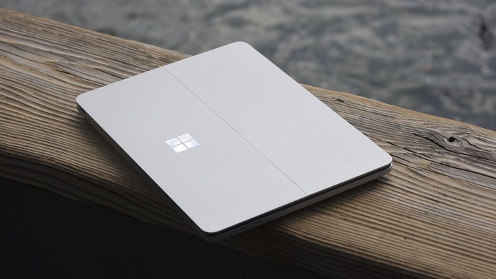 點我看大圖 邁向高性能筆電,同時變身平板 Microsoft Surface Laptop Studio 商務版
