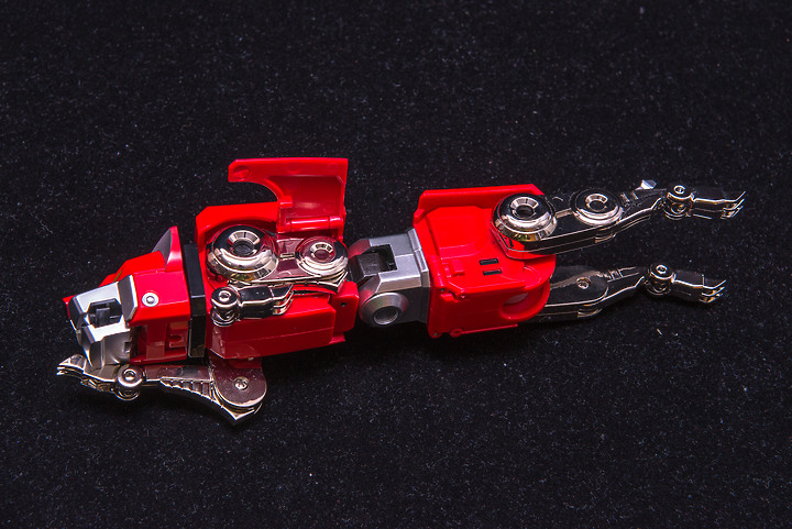 Blitzway × 5PRO STUDIO CARBOTIX《聖戰士》VOLTRON