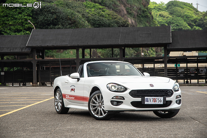 Fiat 124 Spider試駕|同款不同調,稍縱即逝的美好!