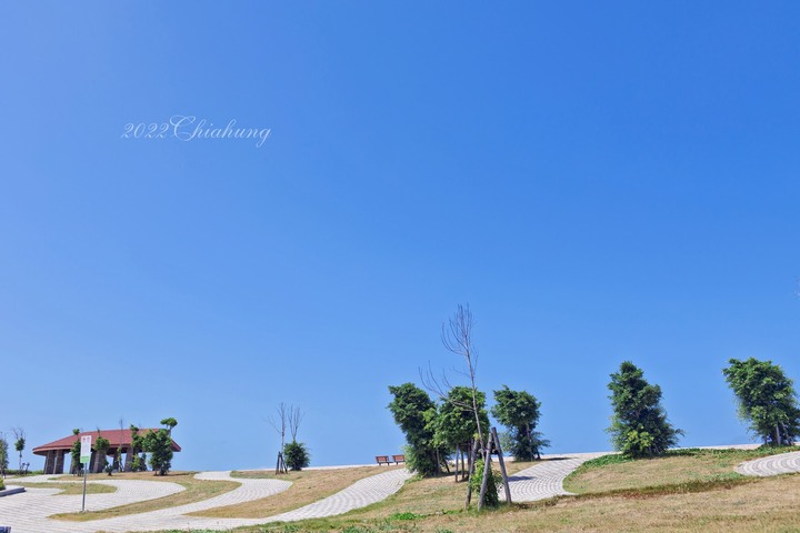 點我看大圖 結婚八週年摩托車環島