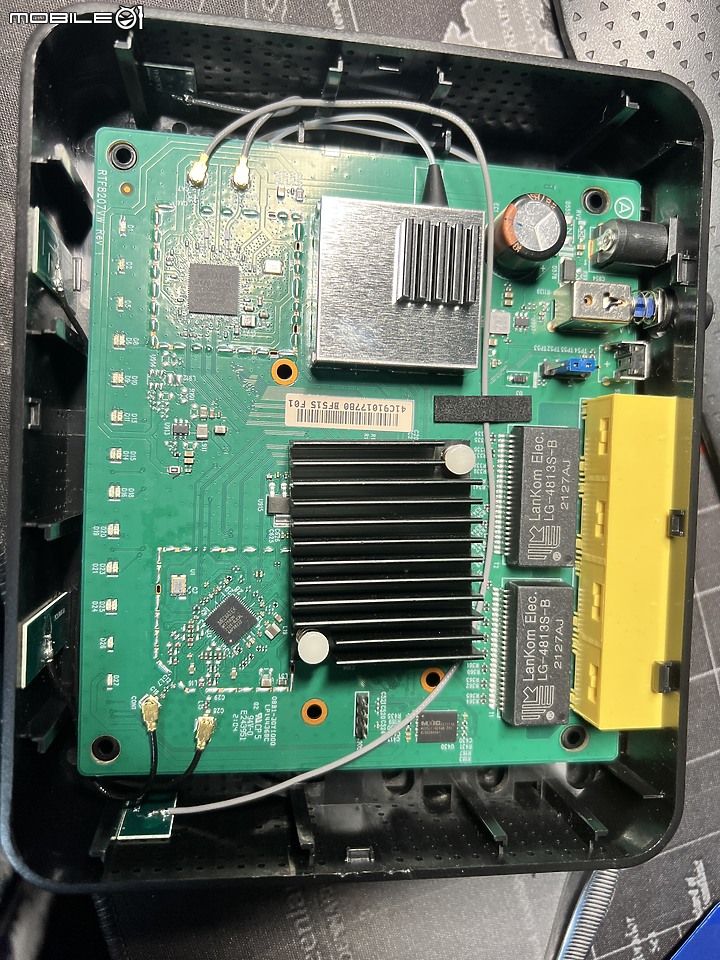 解剖 RTF8207W