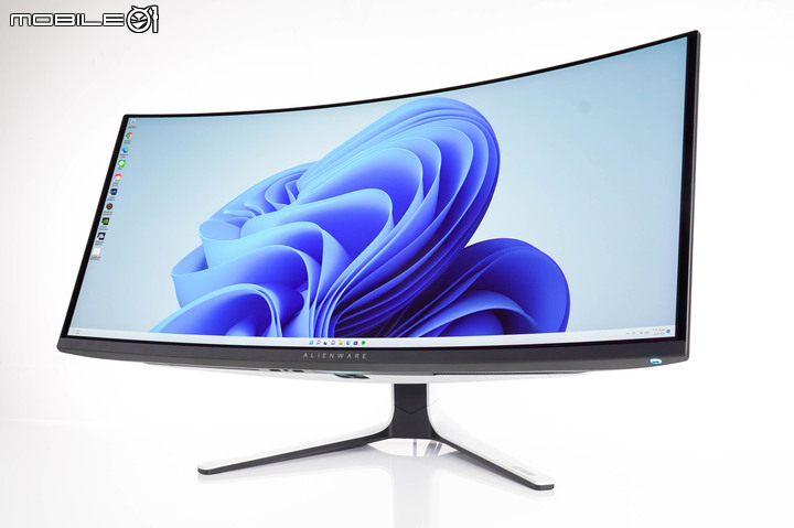 Dell Alienware 34 AW3423DW QD-OLED 量子點電競曲面螢幕開箱試用 以頂尖畫質滿足玩家感受