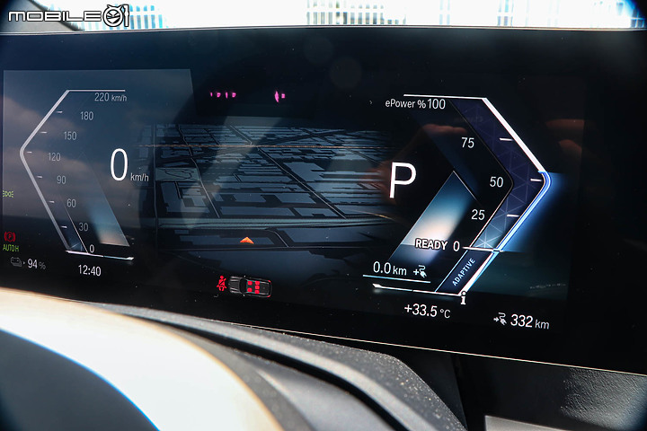 BMW iX xDrive40 旗艦版試駕｜初嘗巴伐利亞發動機的轉型代表作！