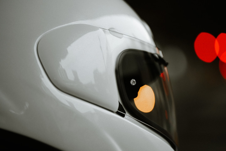 【開箱】日系質感休旅全罩 ARAI Astro GX