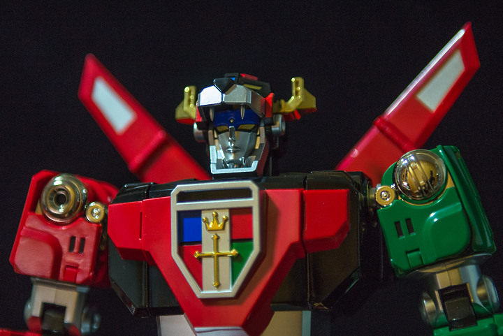 Blitzway × 5PRO STUDIO CARBOTIX《聖戰士》VOLTRON
