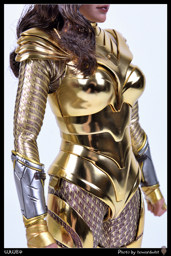 【開箱】Hot Toys - 神力女超人 金鷹盔甲DX版