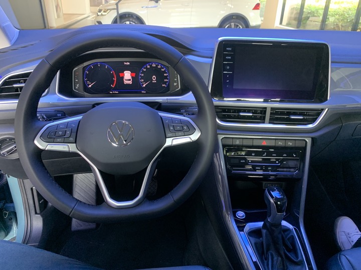 簡單的賞車，不簡單的感受！
