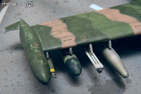 [模型製作記] 越戰怪怪機系列：A-37 蜻蜓