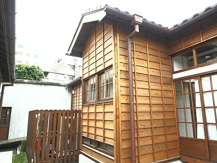 和美街長宿舍 — 少數保存至今的日治時期警察官吏派出所及官舍二合一建築