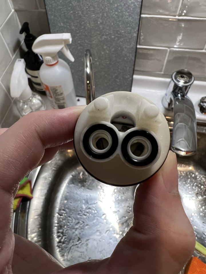 廚房龍頭漏水詢問