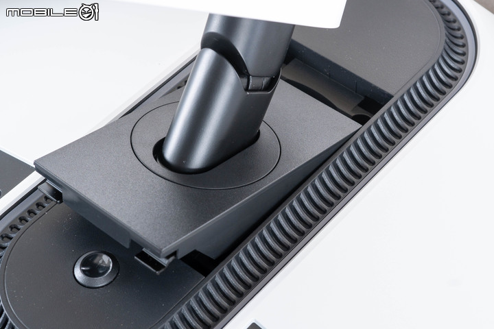 Dell Alienware 34 AW3423DW QD-OLED 量子點電競曲面螢幕開箱試用 以頂尖畫質滿足玩家感受
