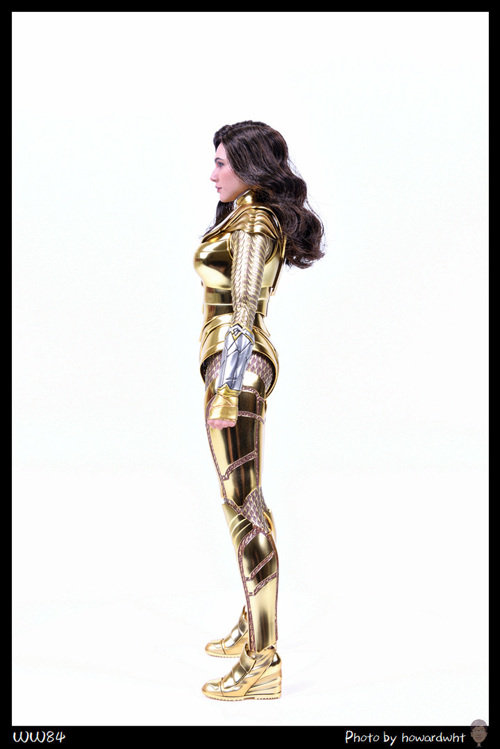 【開箱】Hot Toys - 神力女超人 金鷹盔甲DX版