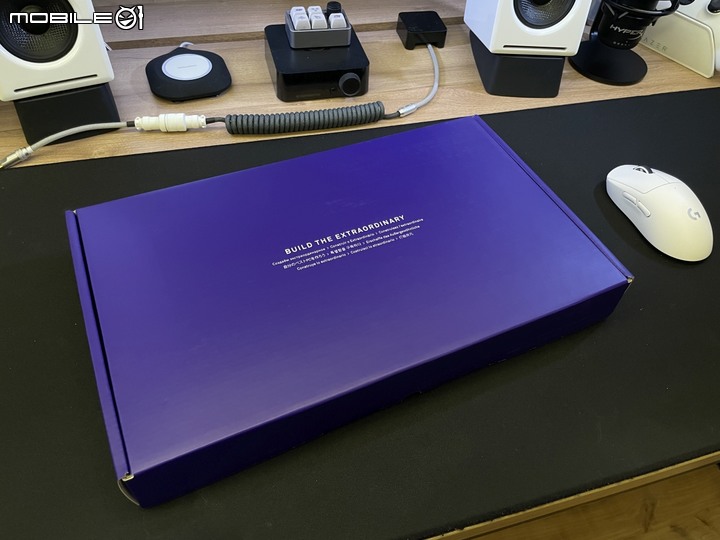 白色素雅!NZXT Function TKL 熱插拔軸 機械鍵盤