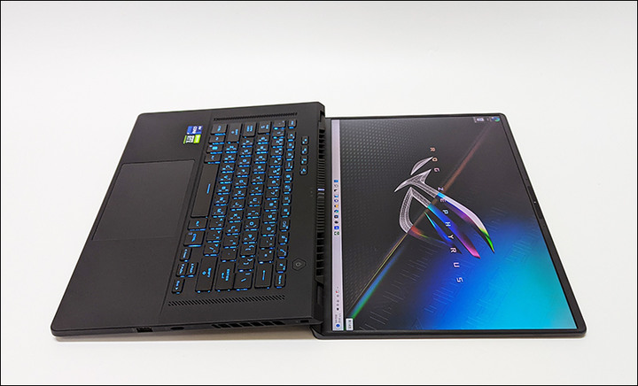 點我看大圖 快速開箱:ROG Zephyrus M16 GU603ZW