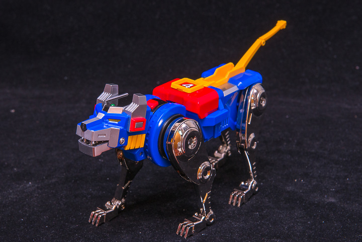 Blitzway × 5PRO STUDIO CARBOTIX《聖戰士》VOLTRON
