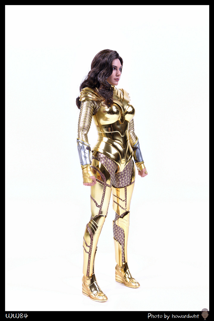 【開箱】Hot Toys - 神力女超人 金鷹盔甲DX版