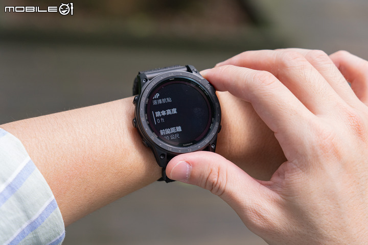 Garmin TACTIX 7 PRO 太陽能軍用戰術錶開箱分享|旗艦戶外、唯我獨尊!