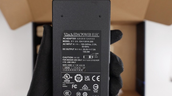 點我看大圖 買 TB4 Hub 送硬碟外接盒?最適合 Mac mini 和 Mac Studio 的 OWC miniStack STX Thunderbolt 4 雙槽外接盒!