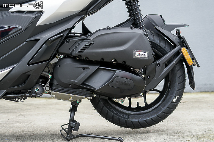 aprilia SR-GT 200 賽道試駕｜意外流暢的跨界歐風速可達
