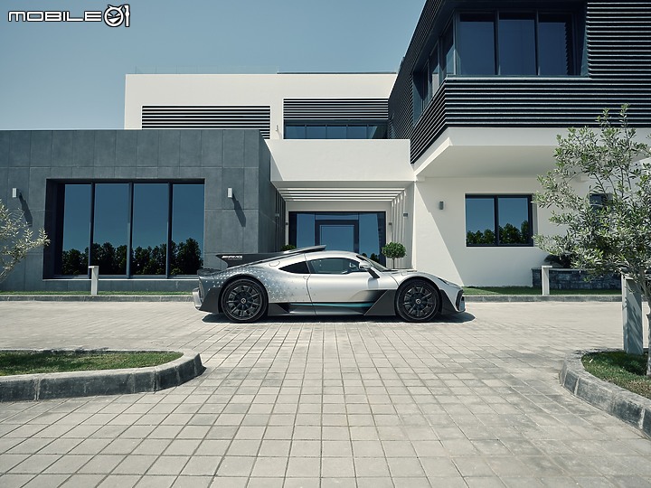 【海外新訊】Mercedes-AMG ONE 正式亮相,最大綜效輸出 1063hp 的公路 F1 賽車!