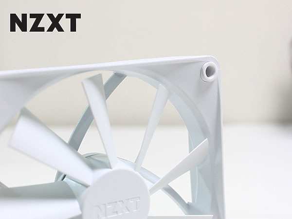點我看大圖 NZXT F120Q/F140Q 靜音扇,白色加靜音,NZXT大全套獨缺的那一塊!