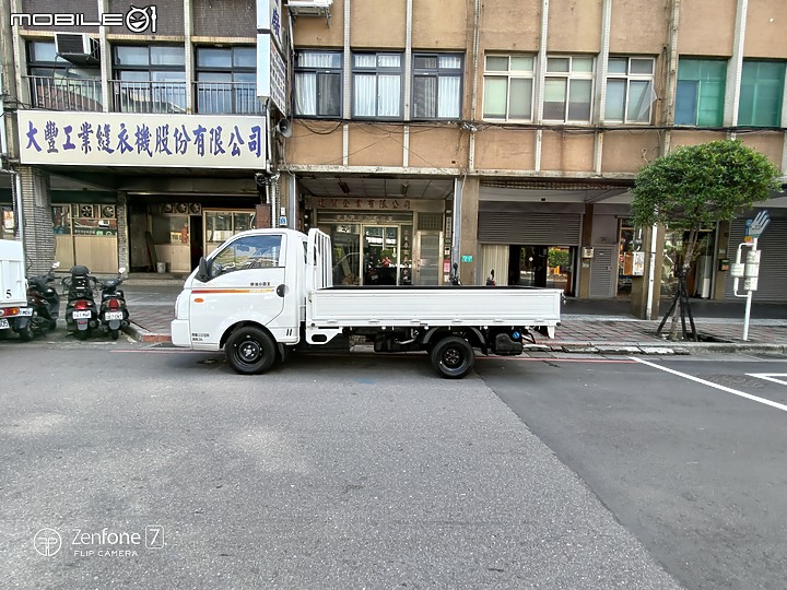 現代汽車小霸王六期環保自排空車，這樣的油耗表現還可以?