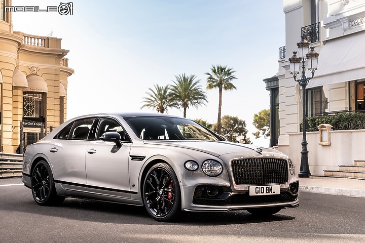 【海外新訊】Bentley再推出「Flying Spur S」運動化版本，提供4.0升V8、2.9升V6 Hybrid兩種選擇！