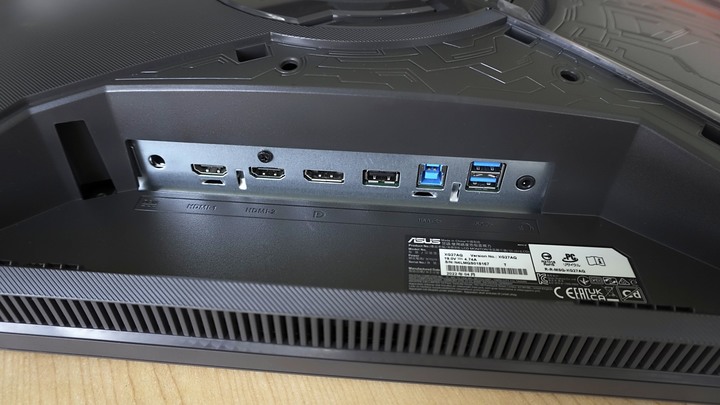 【開箱】學弟的新2K144Hz螢幕終於來了｜ROG Strix XG27AQ