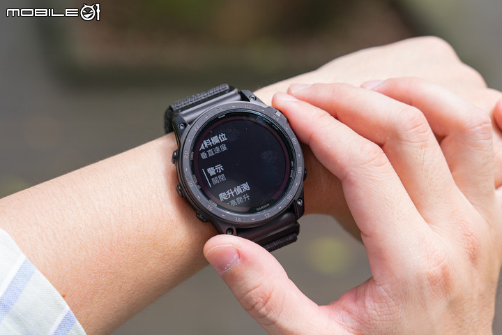 Garmin TACTIX 7 PRO 太陽能軍用戰術錶開箱分享｜旗艦戶外、唯我獨尊！