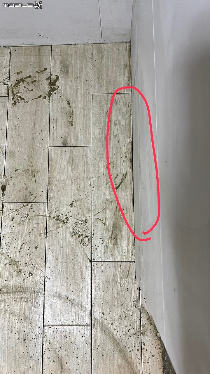 老宅裝修日誌……廢墟裝修進行中 Part V 六角磚/木紋磚/窯變磚 傻傻分不清楚