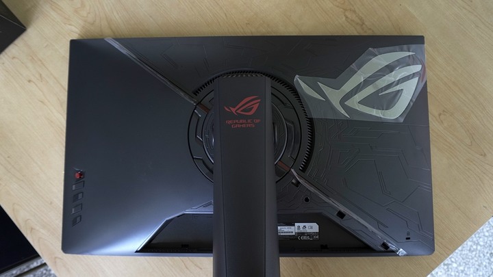 【開箱】學弟的新2K144Hz螢幕終於來了｜ROG Strix XG27AQ