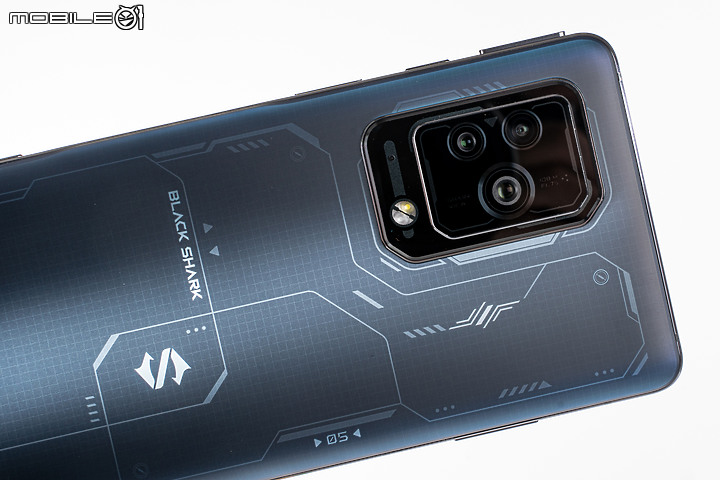 黑鯊5 Pro體驗｜趨於成熟、散熱特化的電競旗艦之選
