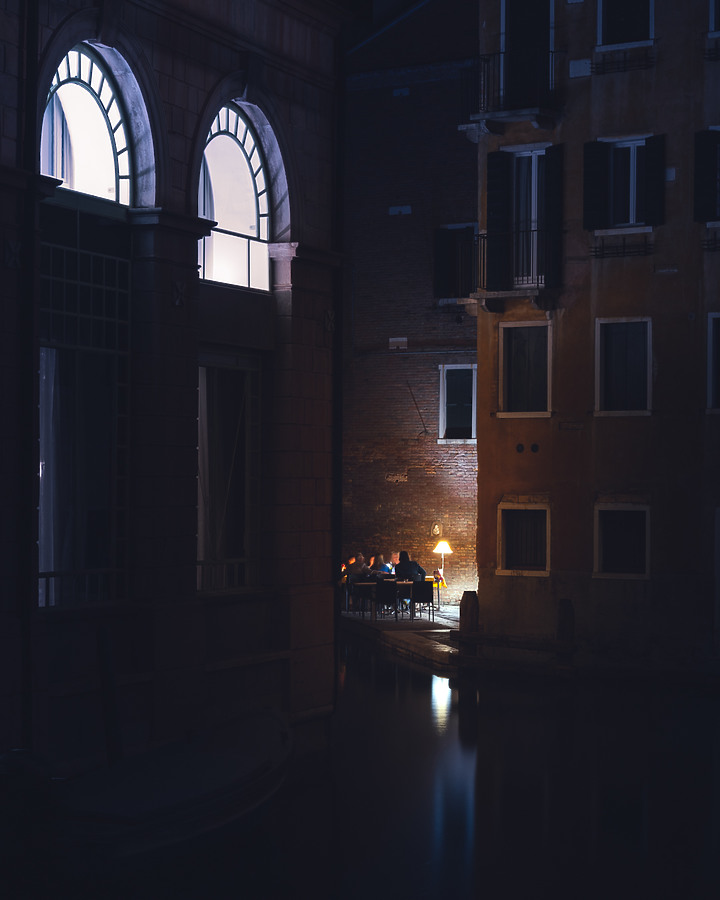 點我看大圖 威尼斯夜晚街拍與心得分享