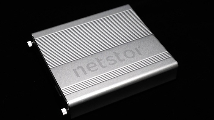 獨家秘技，單條速度即可達 1500MB/s，Netstor NA622TB3 搭配 P5 Plus 8TB SSD 外接實作
