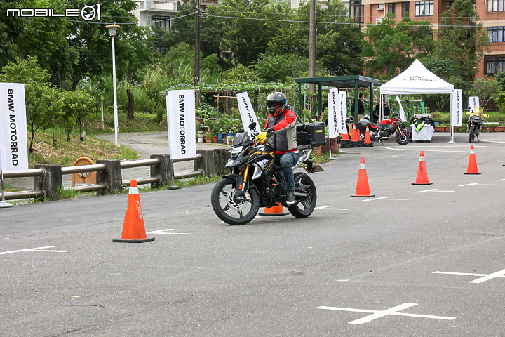 【採訪】BMW Motorrad On Road 安駕訓練 Level 1 平衡才能騎得順暢