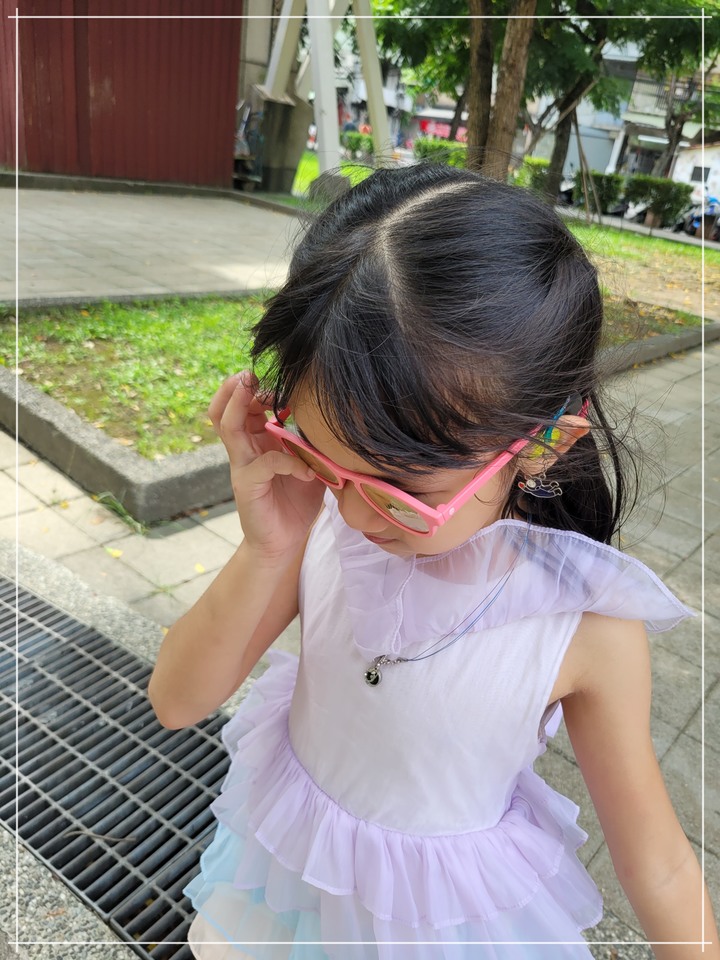 炎炎夏日必備-「美國Babiators飛行寶寶」太陽眼鏡入手！