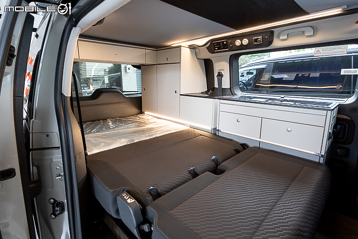 Toyota Crosscamp 實拍介紹|日系掀頂露營車國內首度現身!