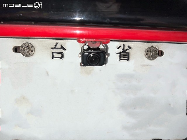 點我看大圖 Garmin GRVC35 無線倒車鏡頭滲水後修復心得分享